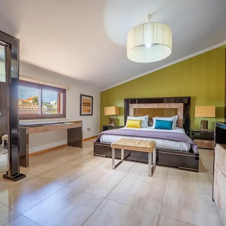 Areal Ii By Your Key Madeira Apartment