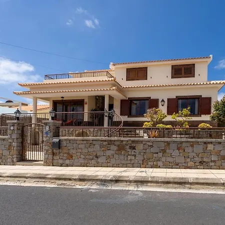 Areal Ii By Your Key Madeira * Camacha (Porto Santo)